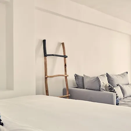 بوهو سويتس 3* Mykonos Town