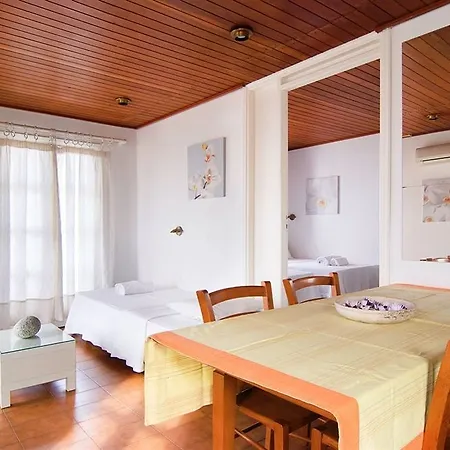 بوهو سويتس بيت ضيافة Mykonos Town
