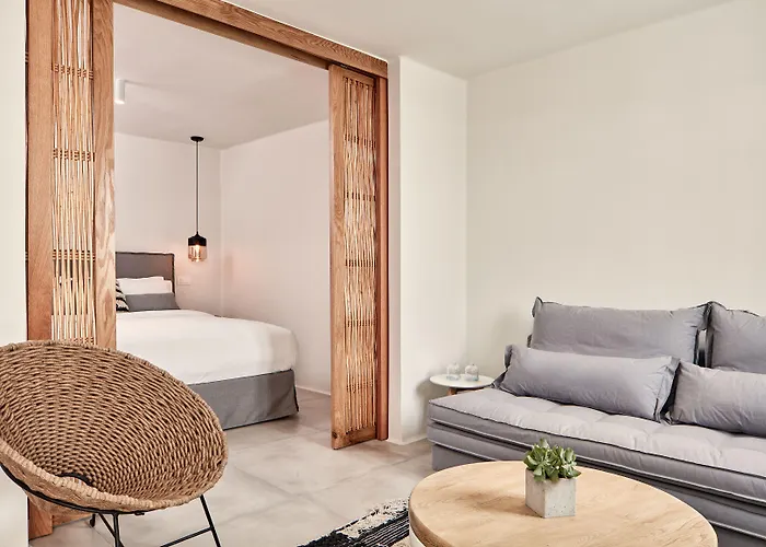 Πανσιόν Boho Private Luxury 4*